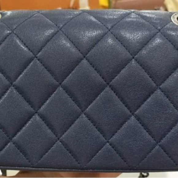 Chanel mini quilted flap bag limited edition in dark blue color. - Picture 2 of 5